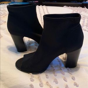 Urban Outfitter Open-Toed Heels